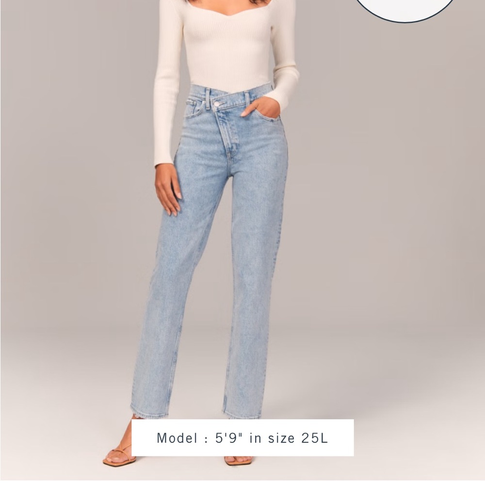 Abercrombie Curve Love 90’s High Rise Straight Jean with Crossover Waist